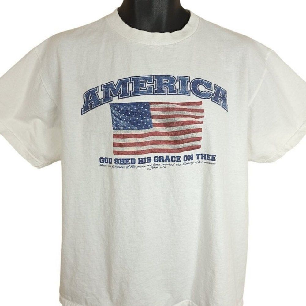 Christian American Flag T Shirt Vintage Y2K God Shed His Grace On Thee Mens
